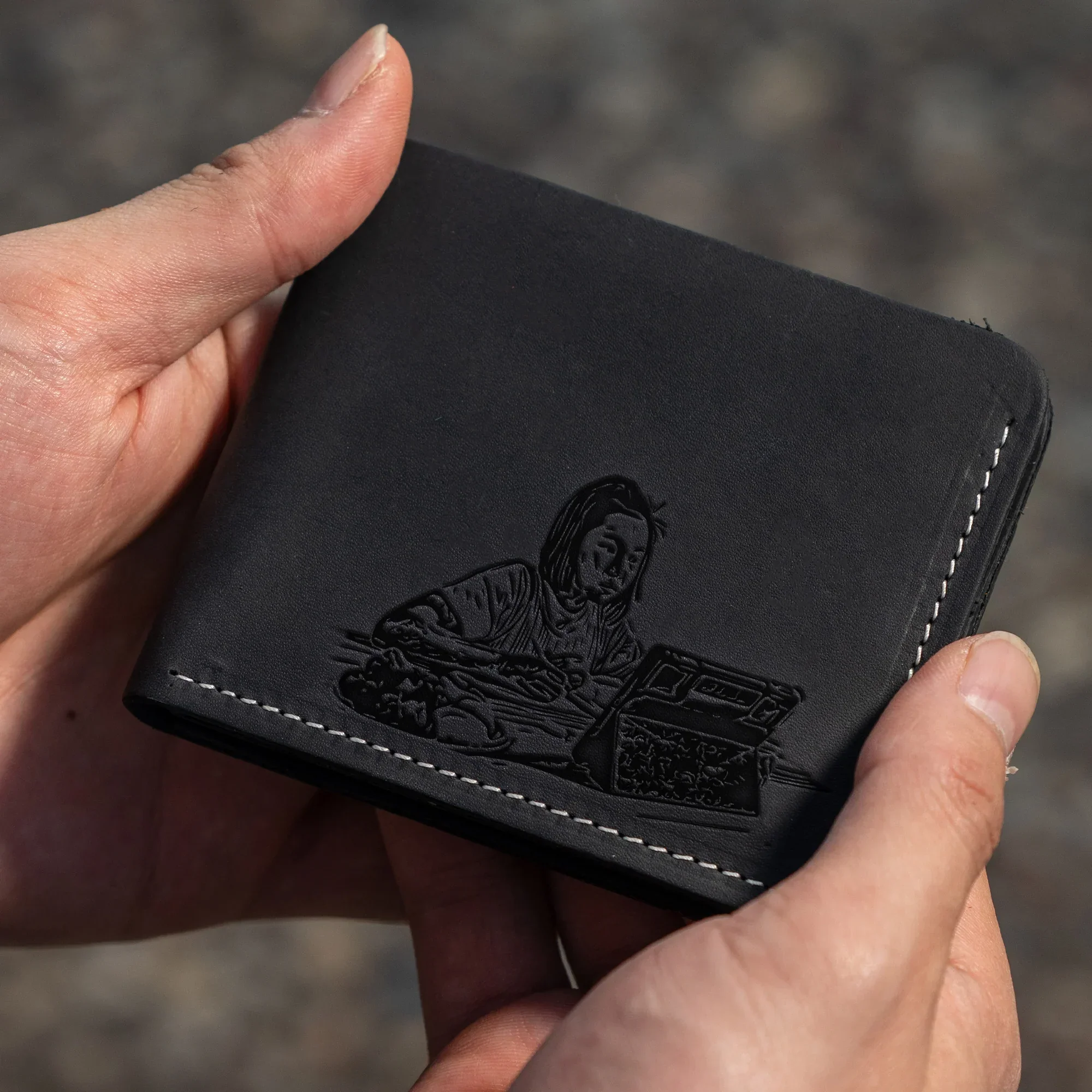 Custom Engraved Leather Wallet for Men - Image 4